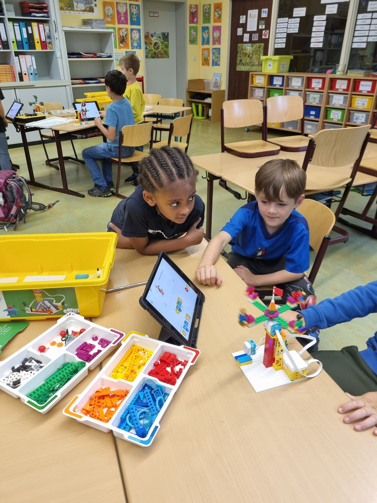 Robotics & Programming Course @ Middle East International